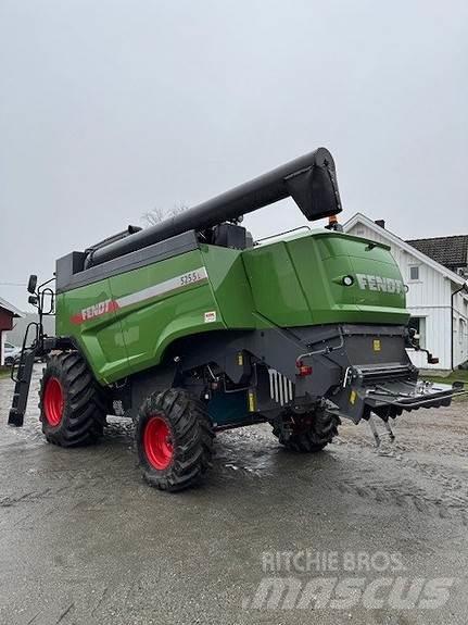 Fendt 5255L Combine harvesters
