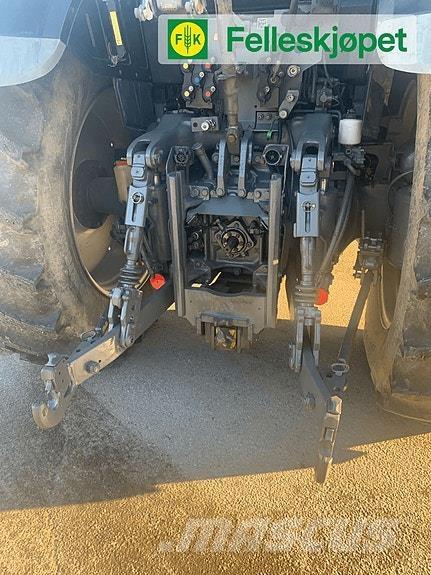 Fendt 720 Vario Tractors