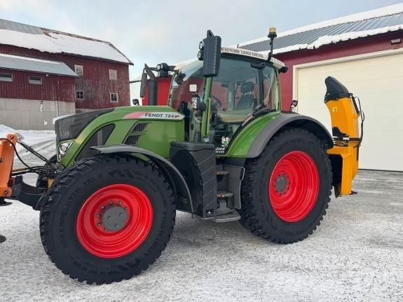 Fendt 724 Tractors