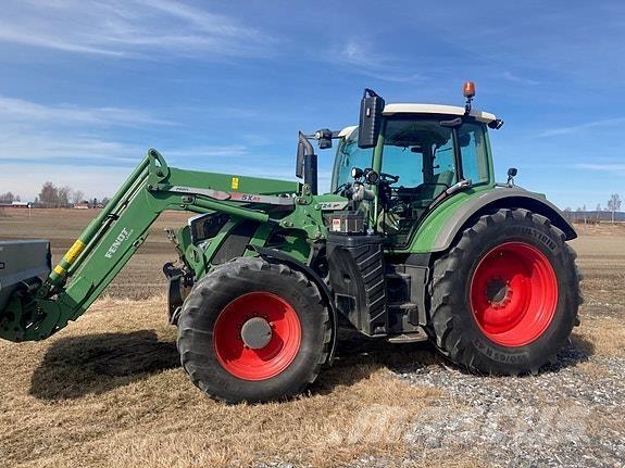 Fendt 724 Tractors