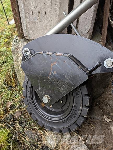 Globus 255 GTF Snow throwers