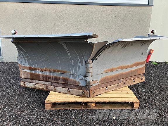 Holms KHV-3.2 Snow blades and plows
