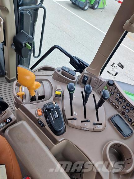 John Deere 2021 Tractors