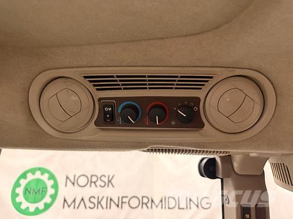 John Deere 5820 Tractors