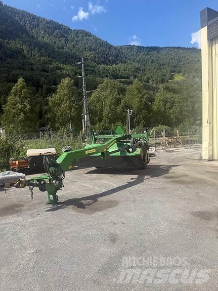John Deere 630 Other forage harvesting equipment