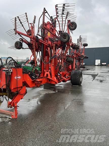 Kuhn GA 15021 Windrowers