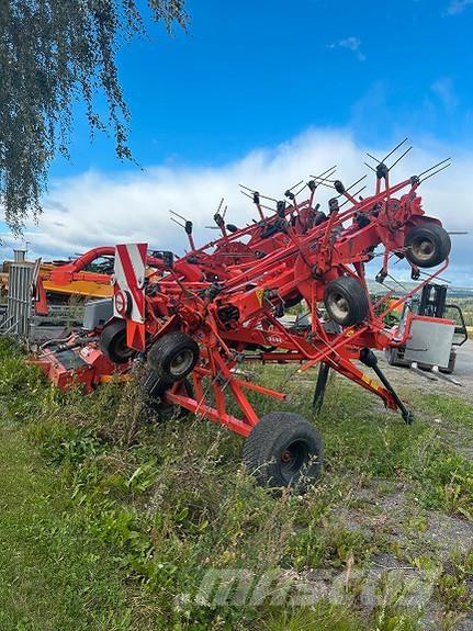 Kuhn GA10802T Windrowers