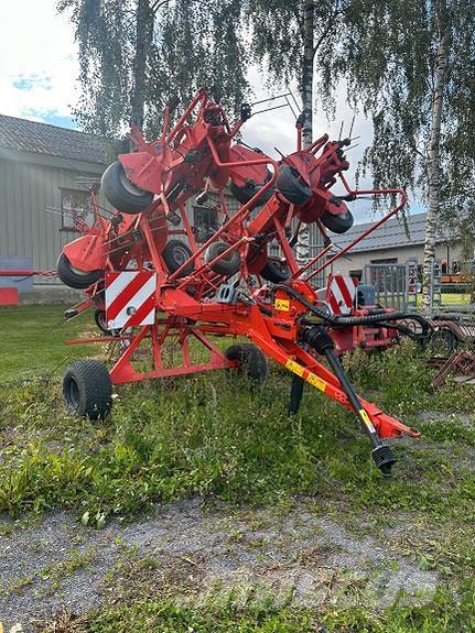 Kuhn GA10802T Windrowers