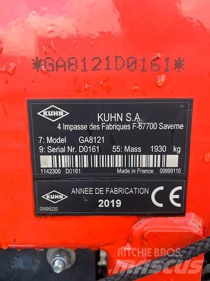 Kuhn GA8121 Windrowers