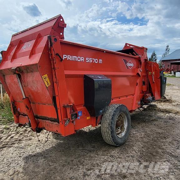 Kuhn Primor 5570M Round balers