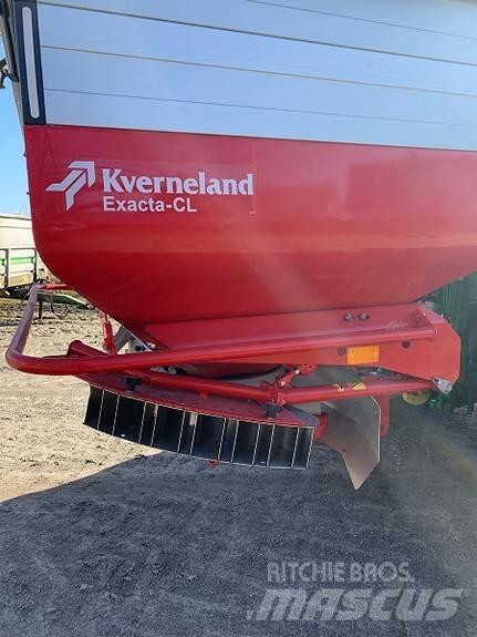 Kverneland CL Mineral spreaders
