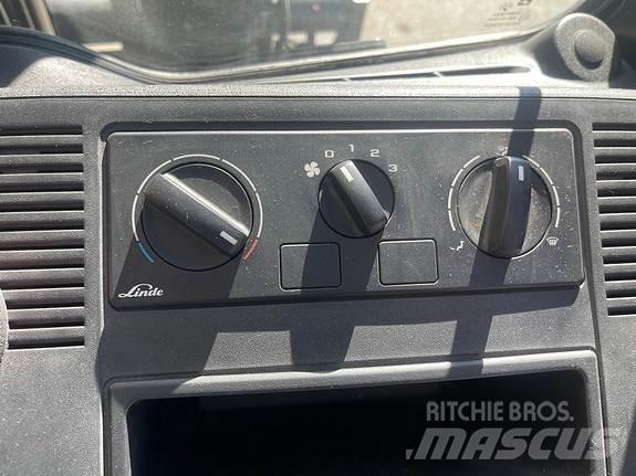Linde E30 Diesel trucks
