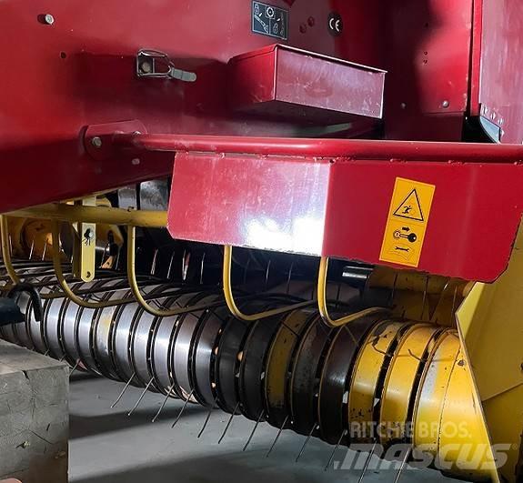 New Holland BB980 Round balers