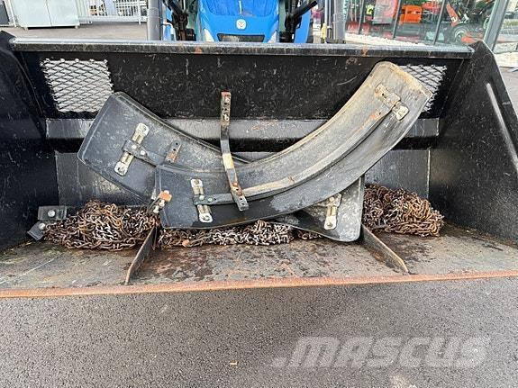 New Holland T4.75 Tractors