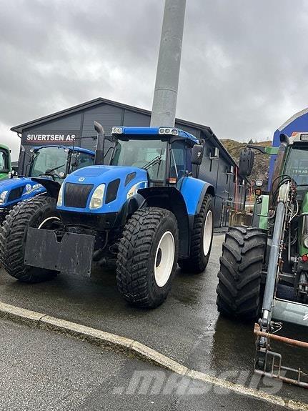 New Holland TVT190 Tractors