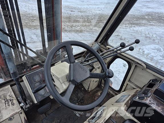 Nissan  Diesel trucks