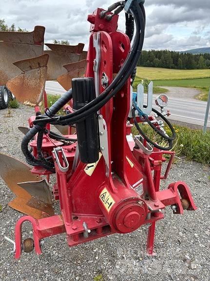 Ovlac SH4 Conventional ploughs