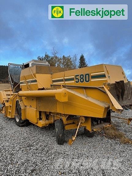 Sampo-Rosenlew 580 Combine harvesters