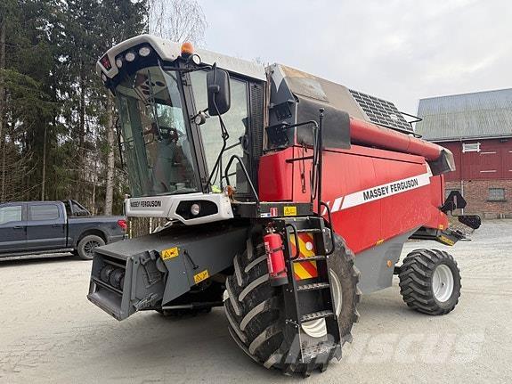 Sampo-Rosenlew C6 Combine harvesters