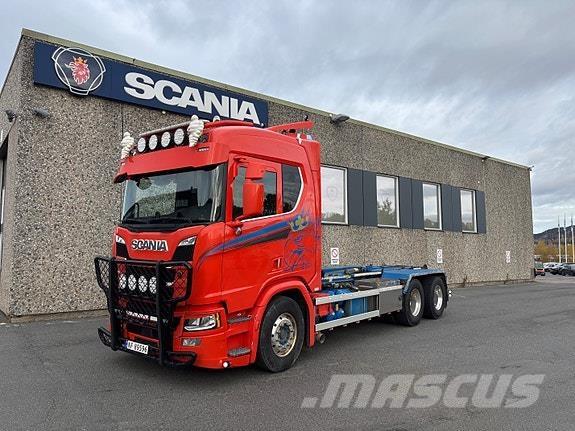 Scania R650B6x4NB Cable lift demountable trucks