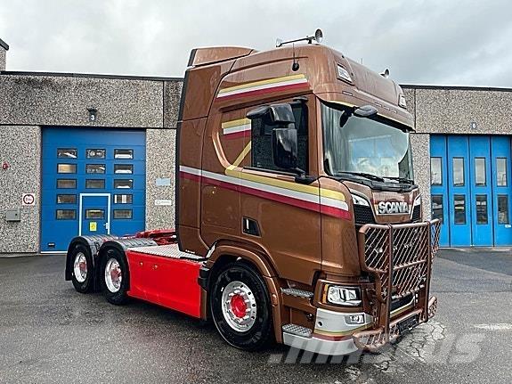 Scania R660A6X4NB Tractor Units