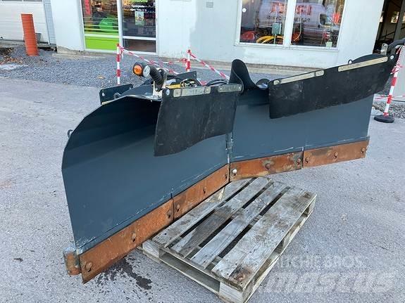 Stark NL2800R Snow blades and plows