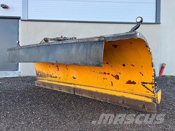 Tellefsdal K3000P Snow blades and plows