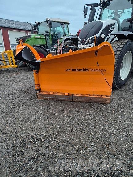Tellefsdal V90 Snow blades and plows
