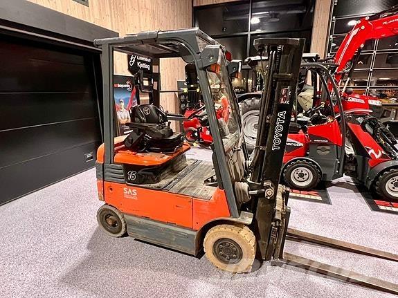 Toyota 7FBMF16 Diesel trucks