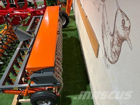 Underhaug UM7950 Drills