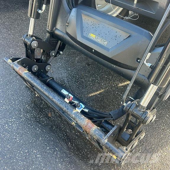 Valtra A115 Tractors