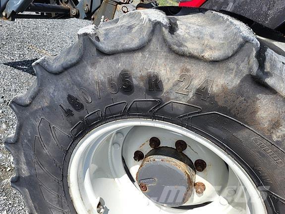 Valtra N 104 H5 Tractors