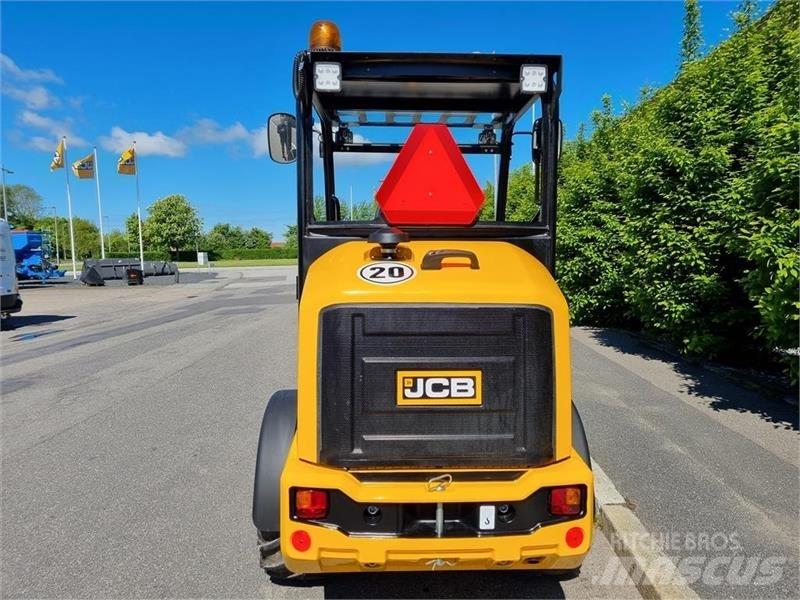 JCB 403 AGRI Mini loaders