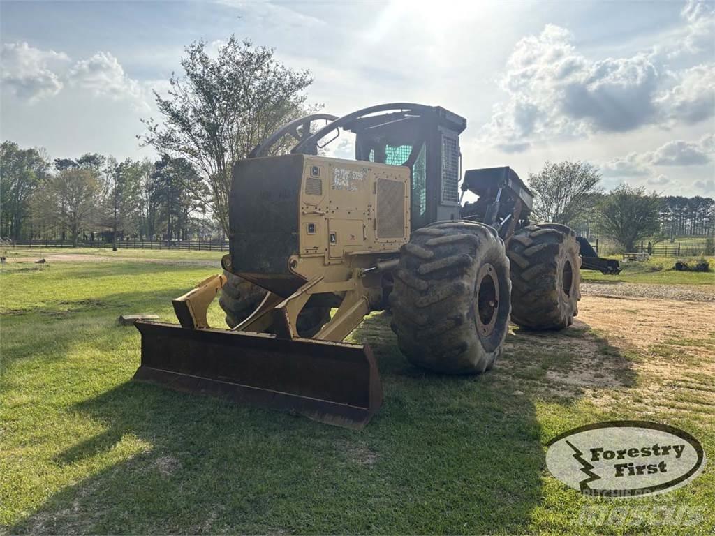 CAT 535D Skidders