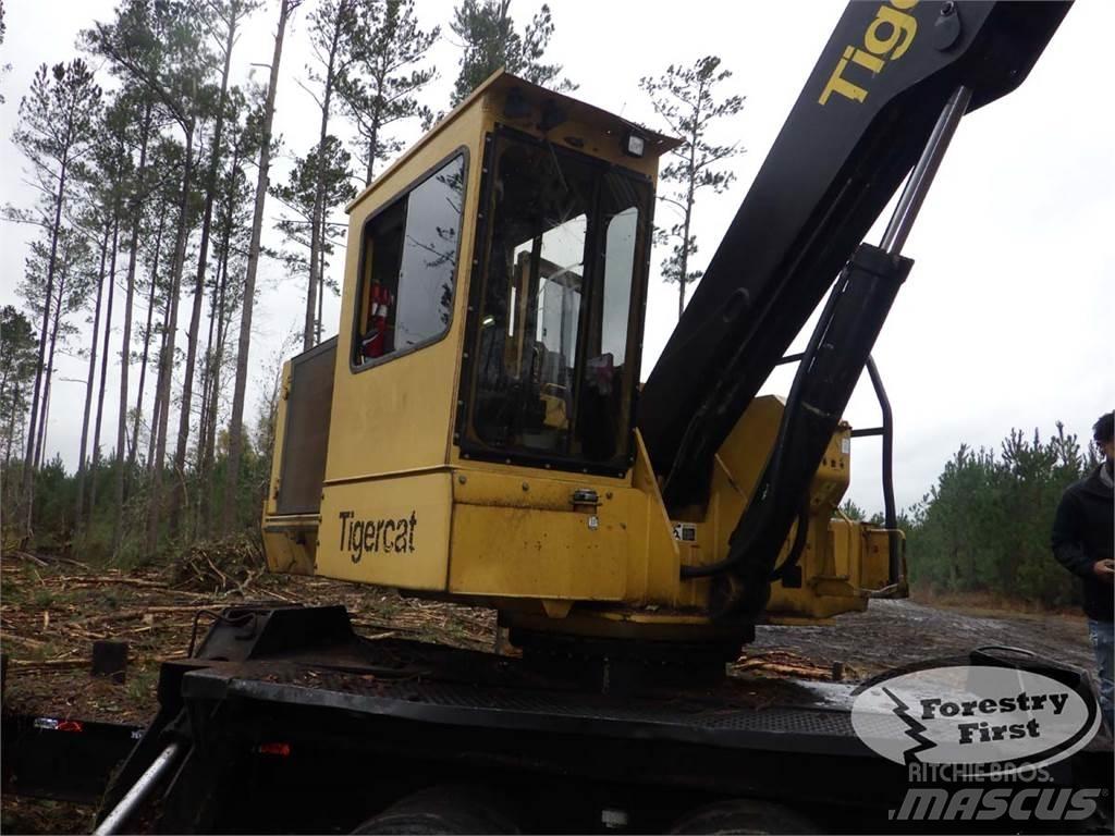 Tigercat 234B Knuckleboom loaders