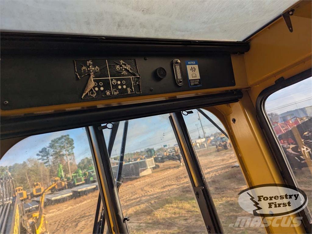 Tigercat 234B Knuckleboom loaders