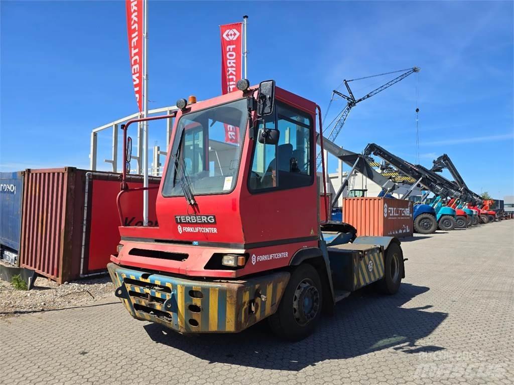 Terberg YT222 Terminal tractors