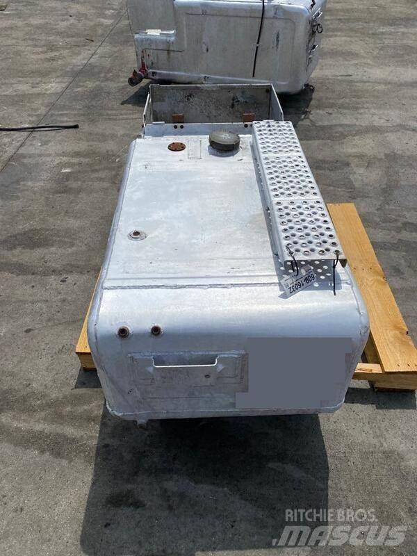 Ford L9000 Transportation - Others