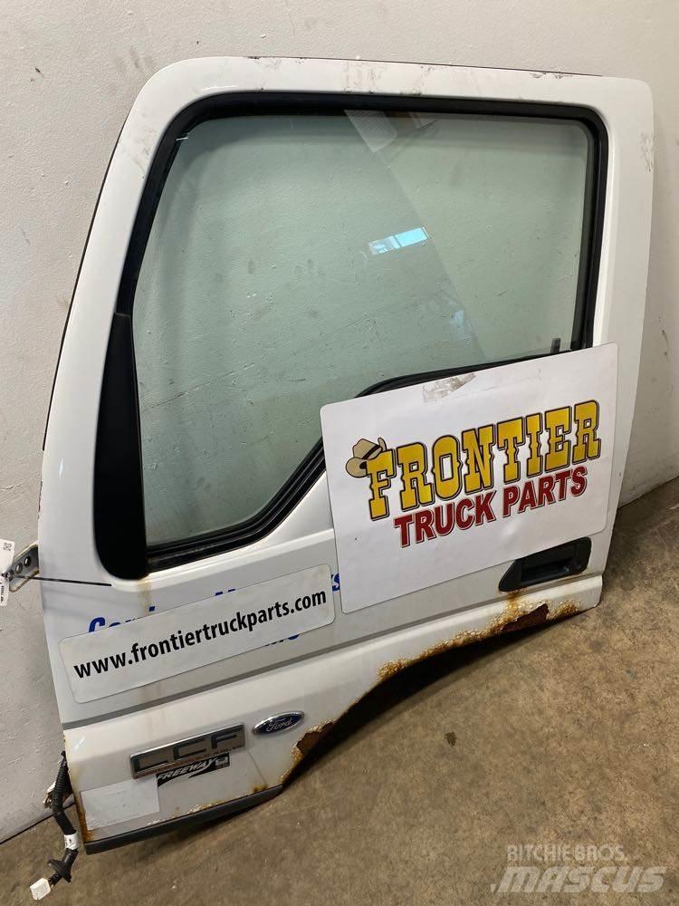 Ford LCF Transportation - Others