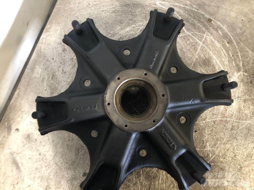  Gunite Tyres, wheels and rims