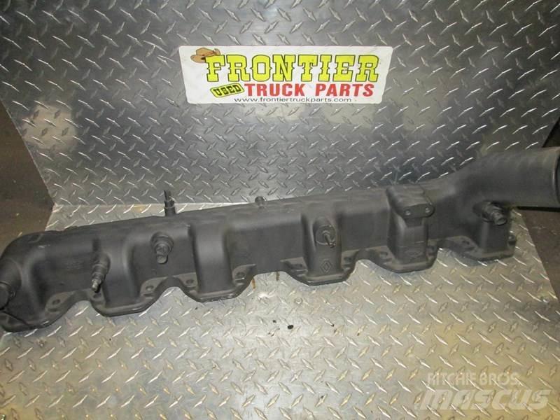 Mack E7 Transportation - Others