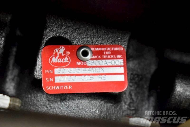 Mack EM7 Transportation - Others