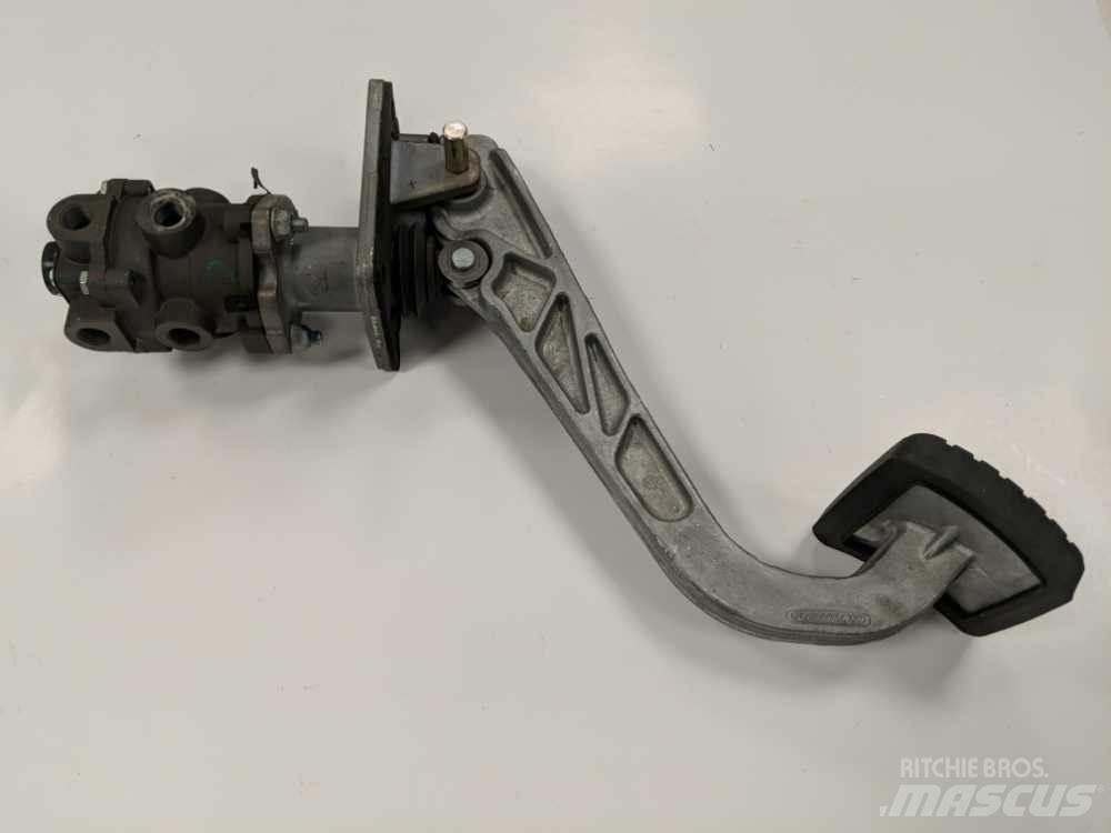 Meritor  Brakes