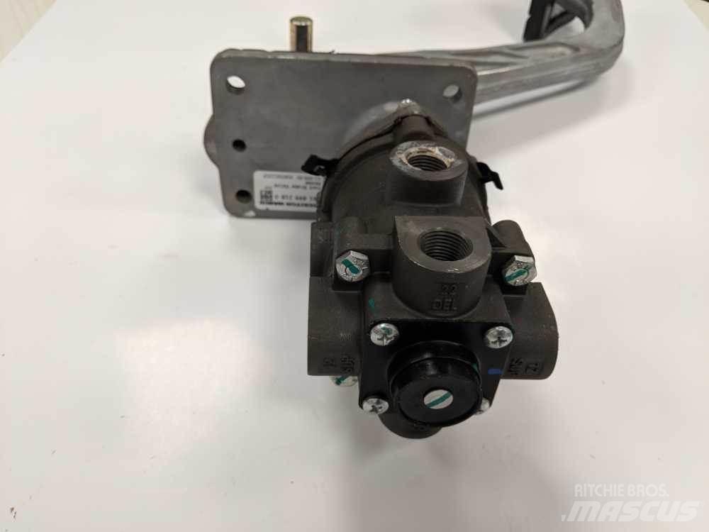 Meritor  Brakes
