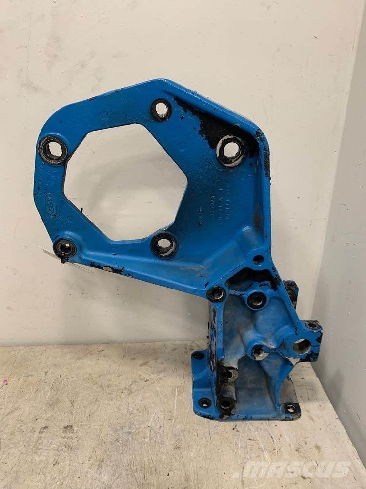 Peterbilt  Transportation - Others