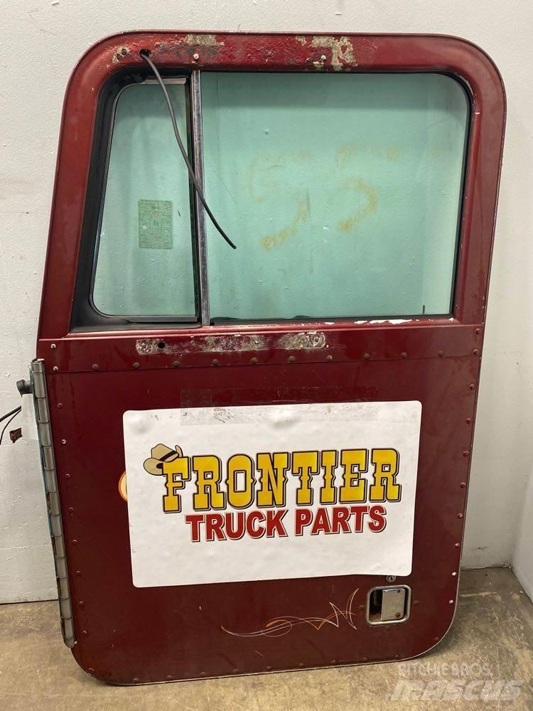 Peterbilt  Transportation - Others