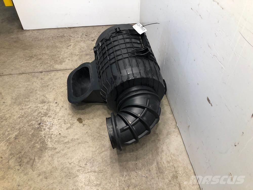 Volvo VNL Transportation - Others