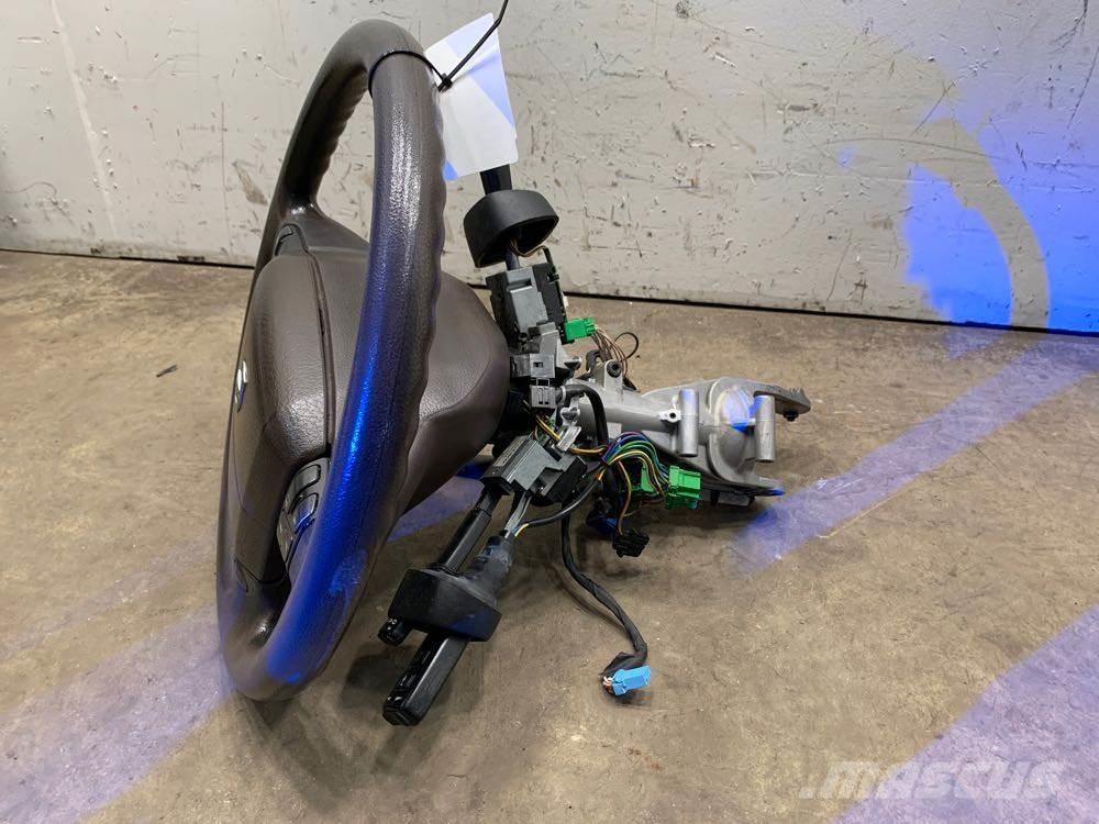 Volvo VNL Transportation - Others