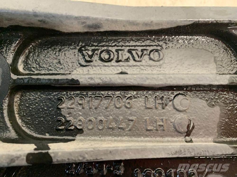 Volvo VNL Cabins and interior