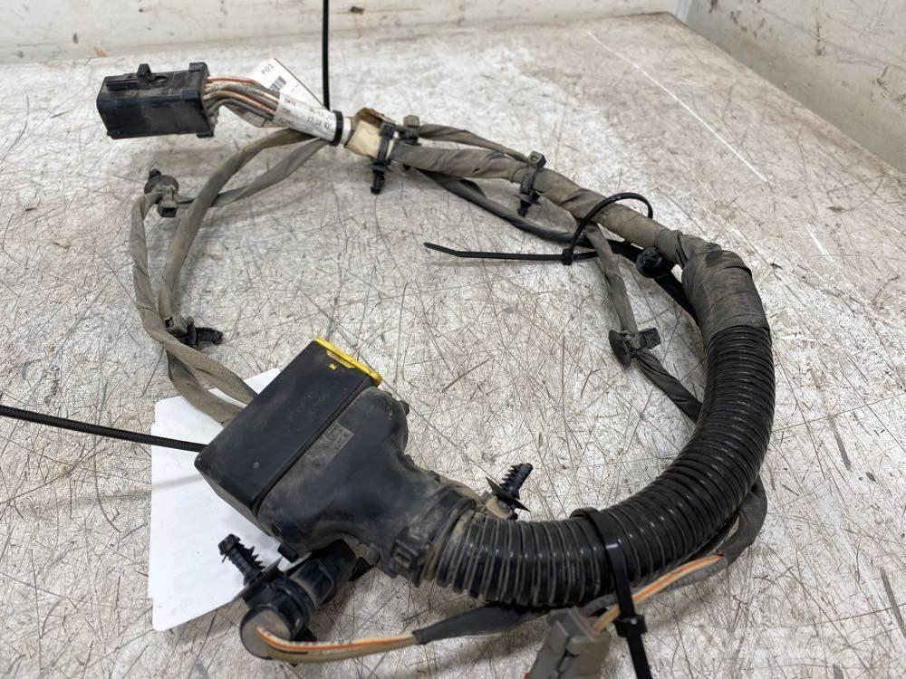 Volvo VNL Transportation - Others